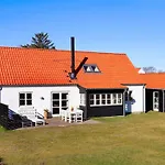 5 Star Holiday Home In Hirtshals *