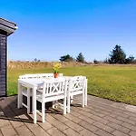 5 Star Holiday Home In Hirtshals * Hirtshals